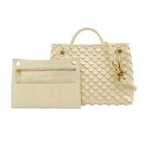 Bottega Veneta Andiamo Hand Bag